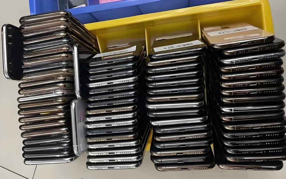 Initial Research and Supplier Selectiona Bulk iPhone Wholesaler